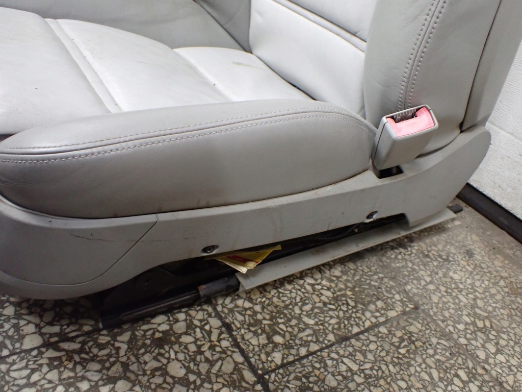 фото №10, Сиденье правый пассажира audi a8 s8 d3 5.2 короткий