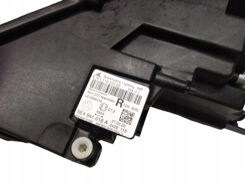 фото №5, Skoda octavia iv лампа права full led 5e4941016a