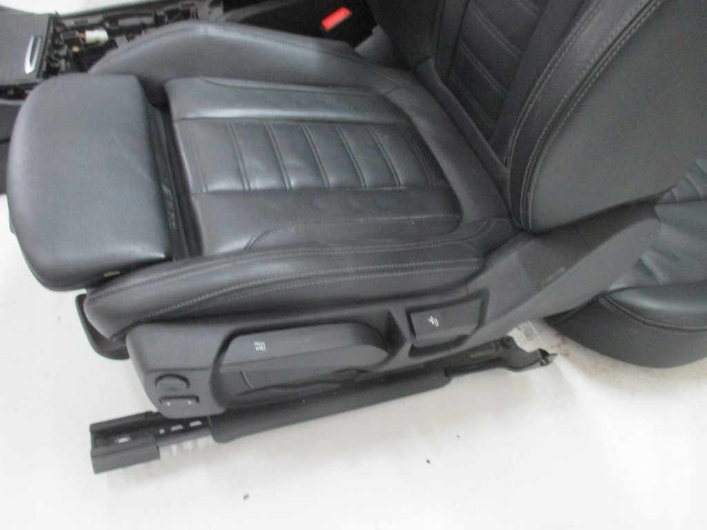 фото №12, Оббивка шкіра сидіння bmw x3 g01