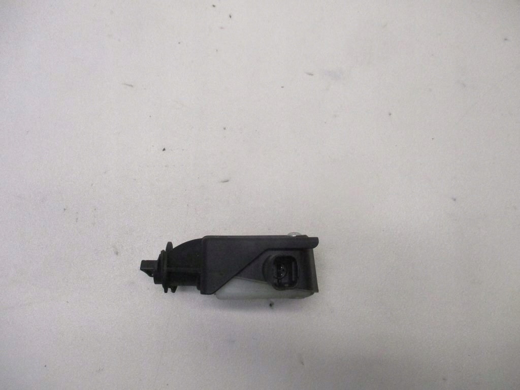 фото №4, Привод крышка заливной топлива citroen ds4