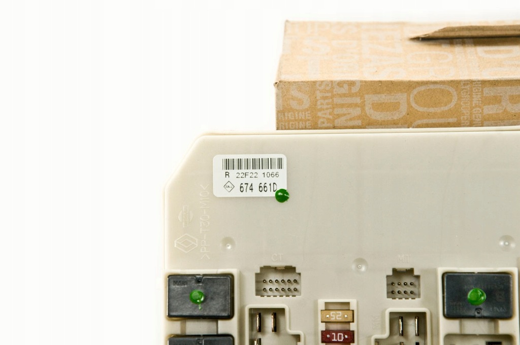 фото №4, 8200674661 renault коробка запобіжників r clio iii модуль bsm