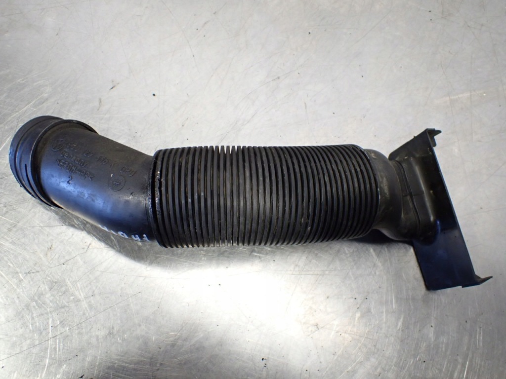 фото №1, Шланг повітря skoda fabia ii 1.4mpi 6q0129618k