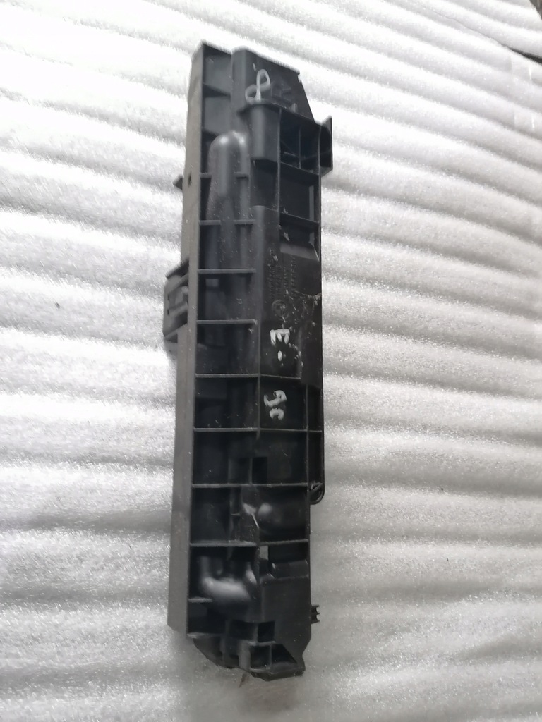 фото №5, 8 bmw e90 x1 e84 e87 кронштейн радиатор 7524914