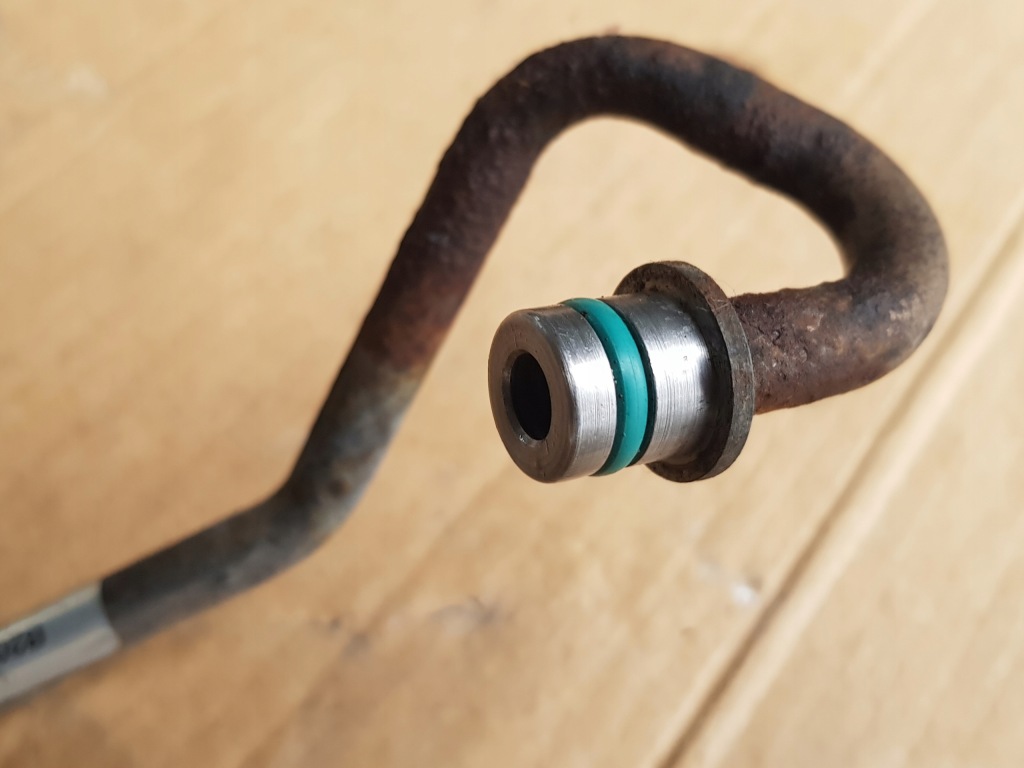 Комплект трубопровод усилителя / - audi a4 b8 - a5 8t / - 2.7 tdi - 3.0 tdi Киев