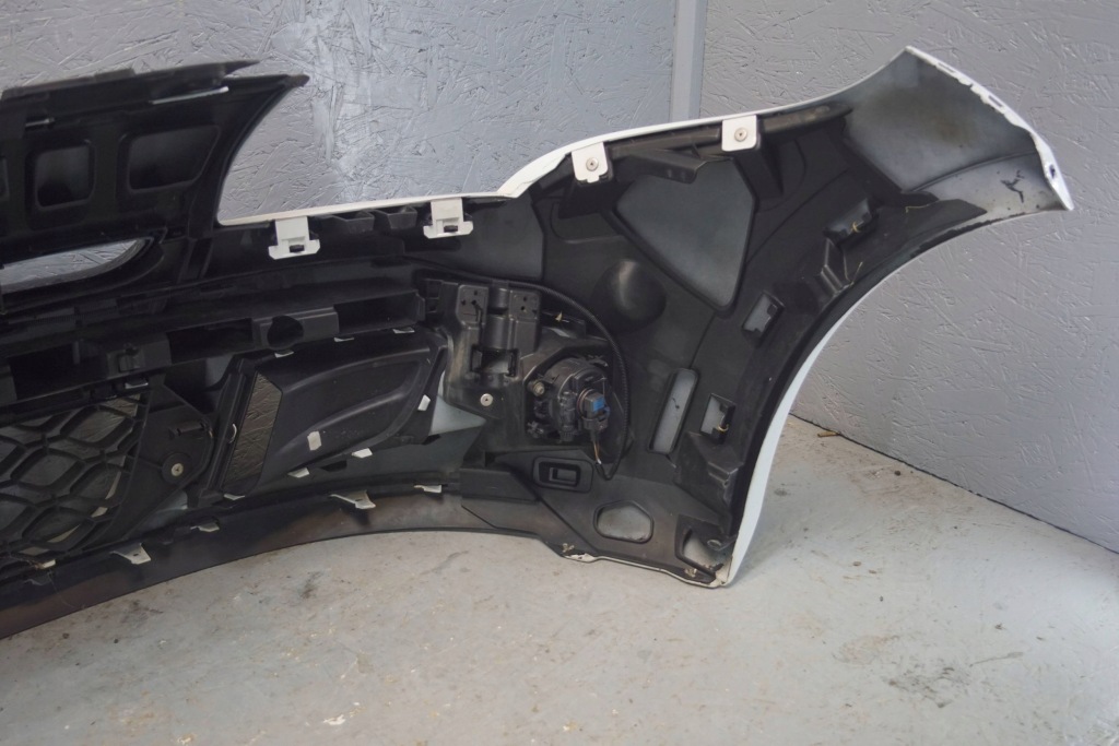 Renault megane iii coupe gt-line бампер перед z1876 Недорого