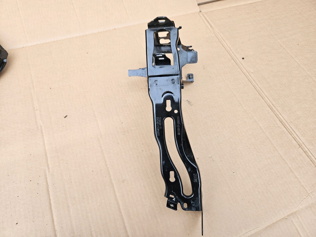 фото №1, Bmw 1 f20 кронштейн панель фари лівий