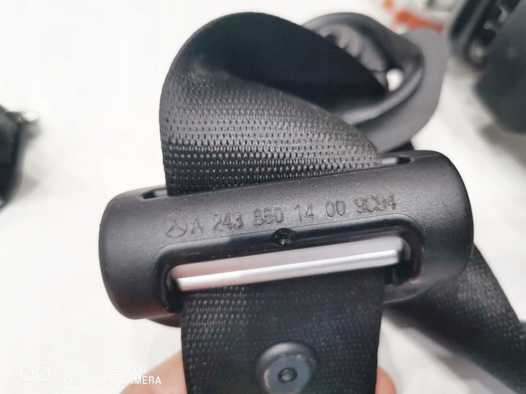 Mercedes eqb w243 передний правый ремень безопасности с доводчик с Разборки