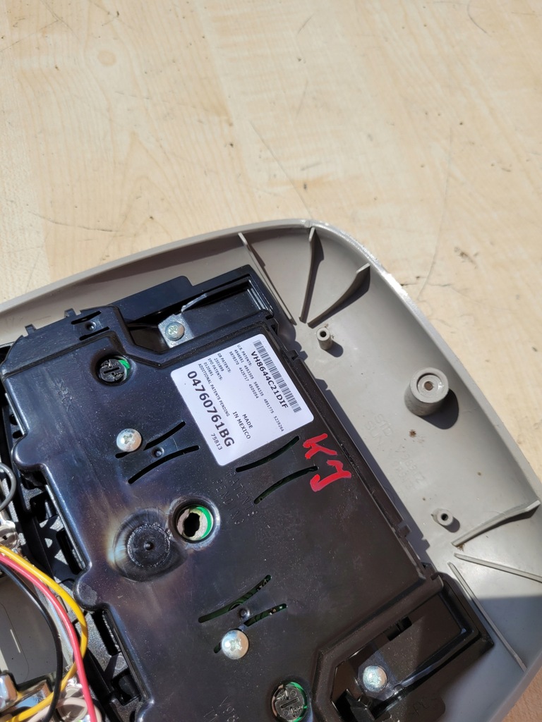 фото №9, Jeep cherokee 01-07r kj освещение кабины лампа