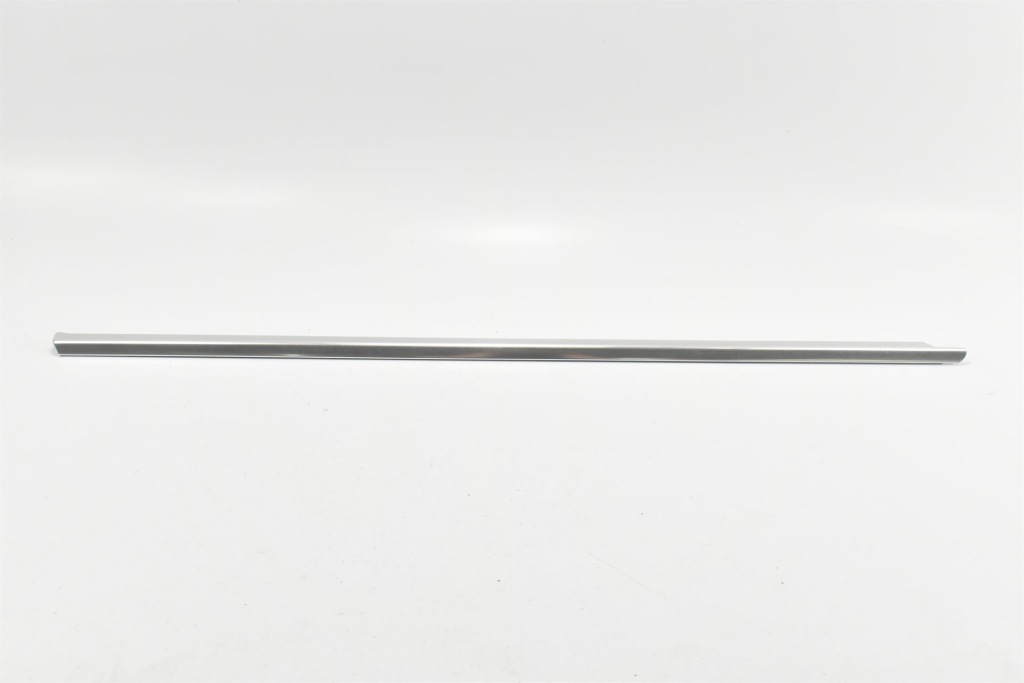 Молдинг ущільнювач крила ліве задні a2076730183 mercedes w207 e купе c207 Ціна