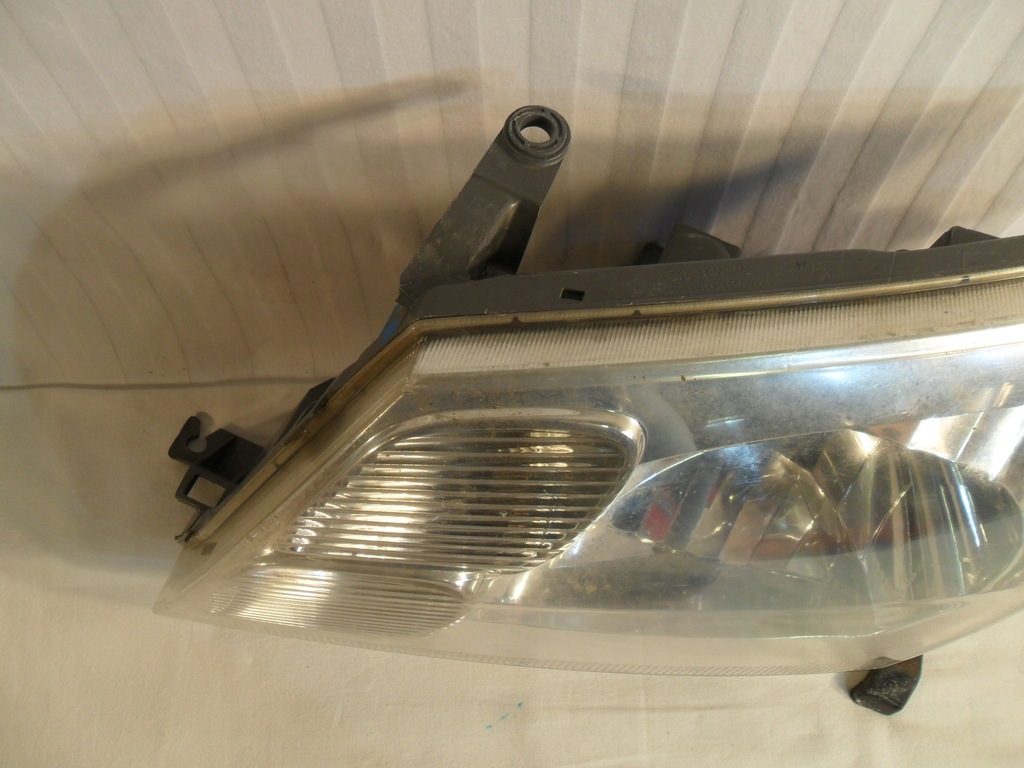 фото №10, Лампа левый перед eu toyota hiace 2007-