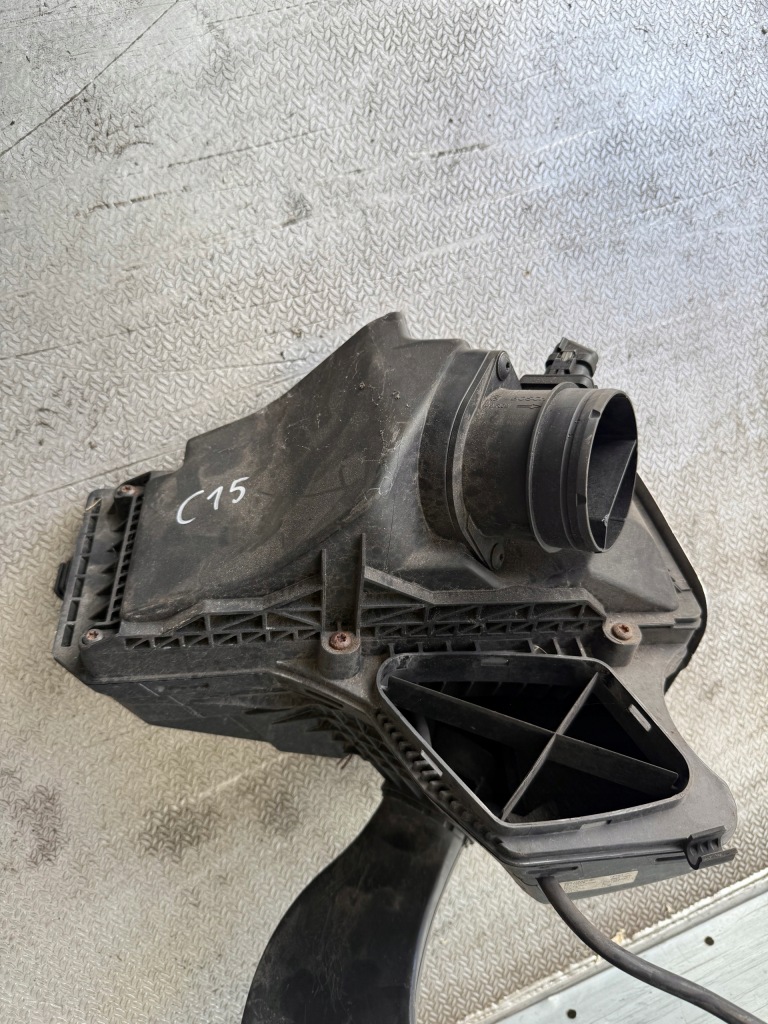 фото №5, Корпус фільтра повітря audi a4 combi rok 2013