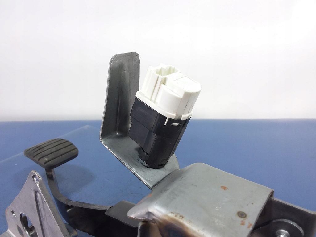 фото №5, Renault clio iv педаль гальма 465013423r