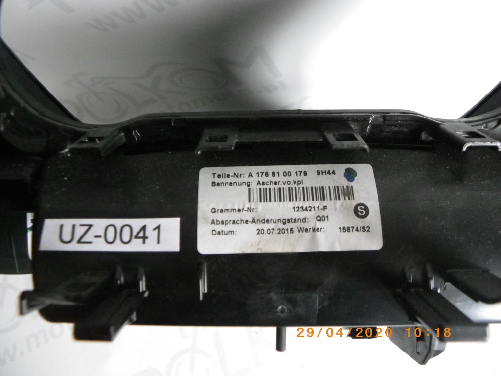 фото №6, Консоль тунель середній mercedes cla w117