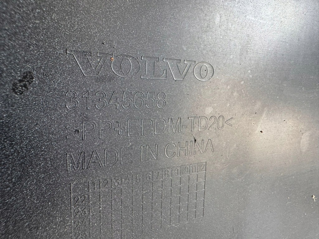 фото №6, Volvo ex30 ex 30 23- бампер перед передній молдинг накладка 31345658