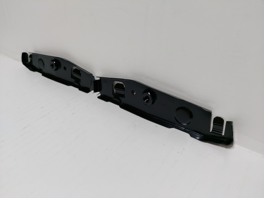 фото №7, Peugeot 301 12- напрямна кронштейн бампера лівий правий перед