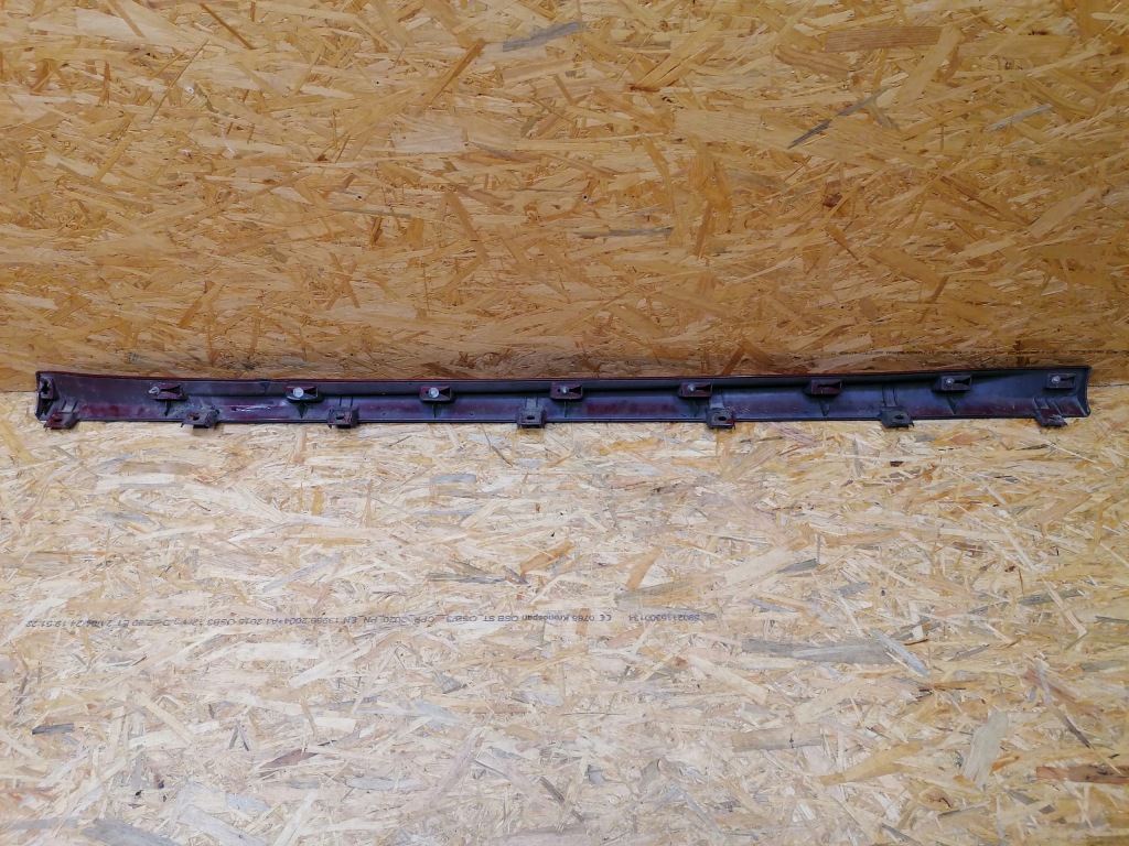 Молдинг порог правая порог правый  alfa romeo giulietta 2010-2020r с Разборки