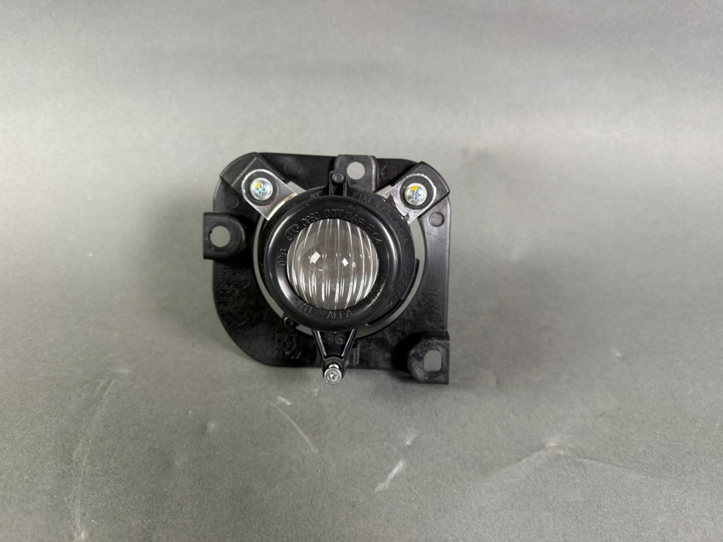 фото №1, Протитуманна фара протитуманний правий fiat 500 2007- 51786773