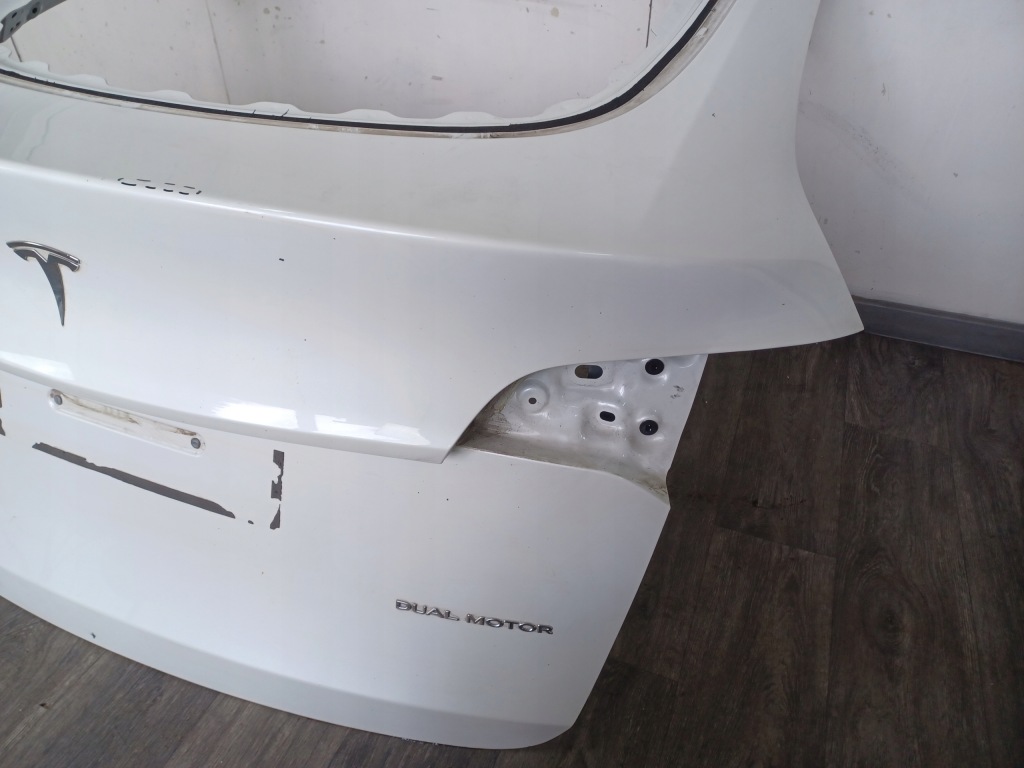 Кришка багажника задня задня ---- tesla y ---- кришка багажника ---- Доставка