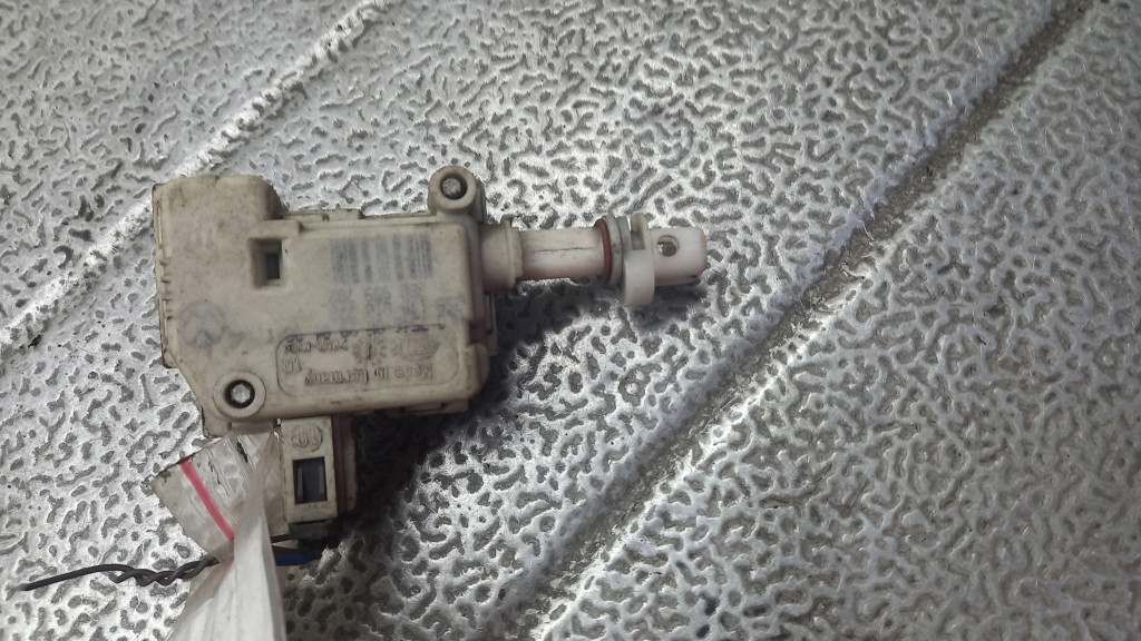 фото №1, Блок керування замка центрального vw bora 1.9tdi 99r