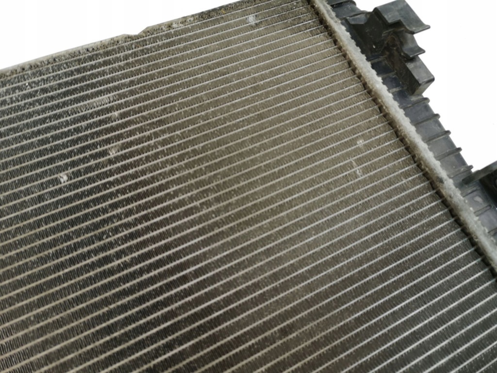 Ford focus 2012 радіатор води bv618005bb Зі Шроту