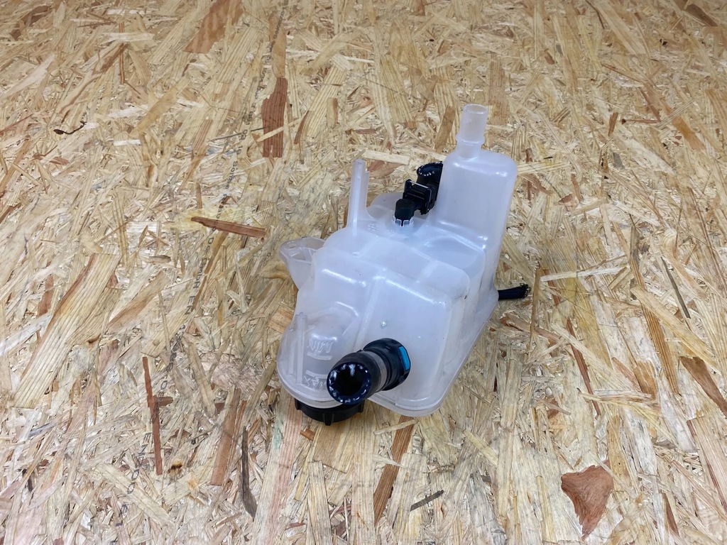 фото №6, Бак бачок розширювальний jaguar i-pace j9d3-8a080-bd 2018-