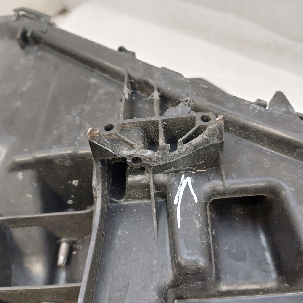 Opel insignia b 2 фара led ксенон ліва передня 39122974 Недорого