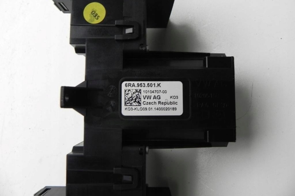 фото №2, Перемикачі skoda rapid nh3 6ra953501k 2014