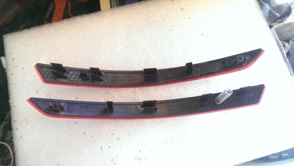 фото №7, Отражатель бампера pr+le задняя audi a4 8w0945105c/106c