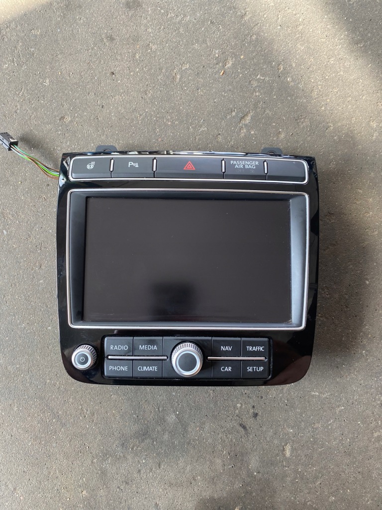фото №1, Vw touareg 7p экран дисплей navi 7p6919603j