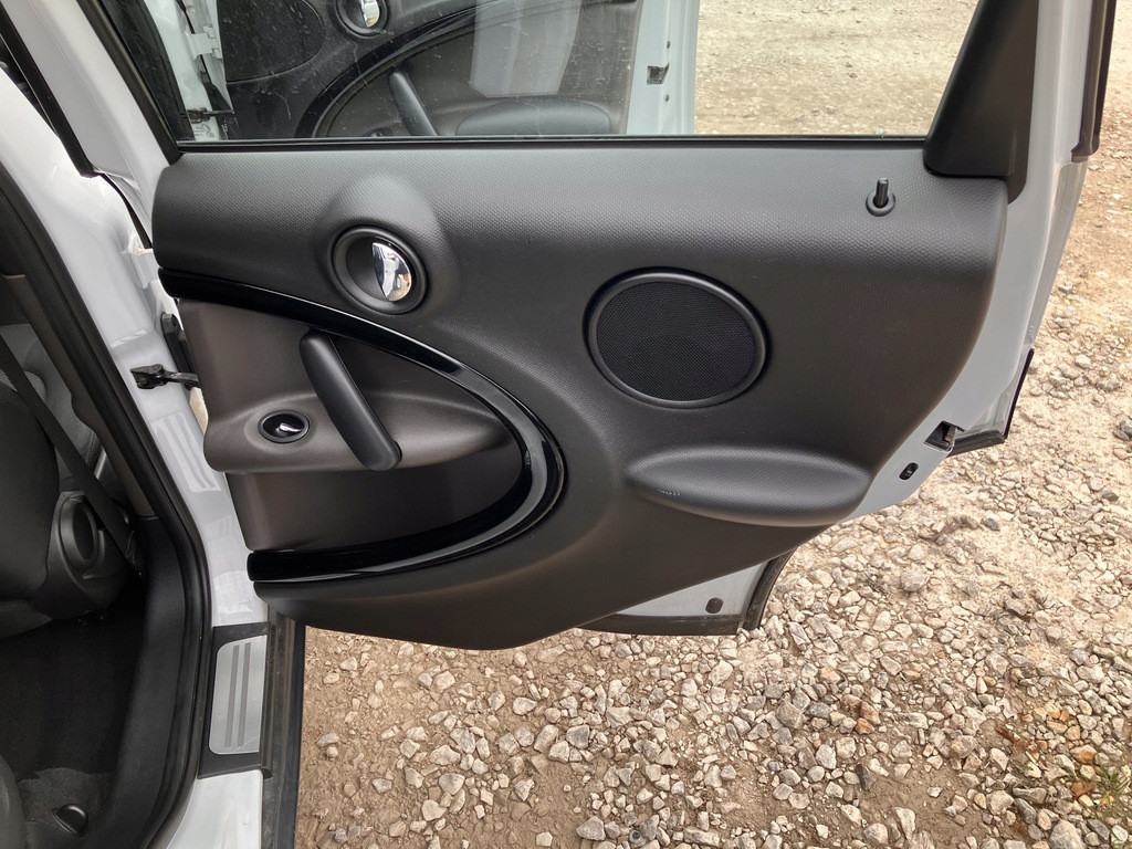 фото №15, Сиденья перед заднее сиденье задняя mini countryman r60 10-