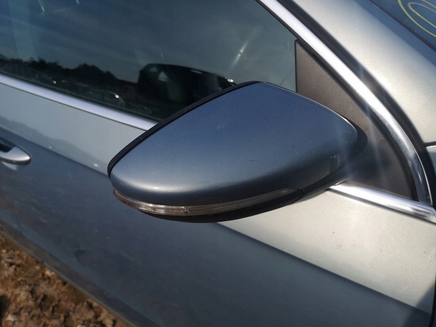 фото №1, Зеркало наружный правое vw passat b7 lc7z 2013r