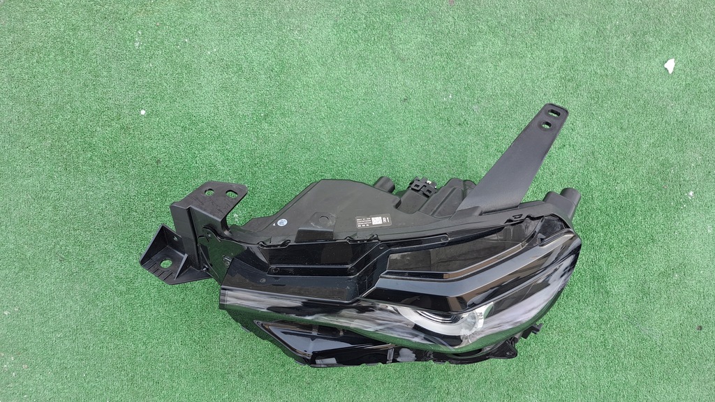 фото №3, Mazda mx30 full led лампа передня kpl