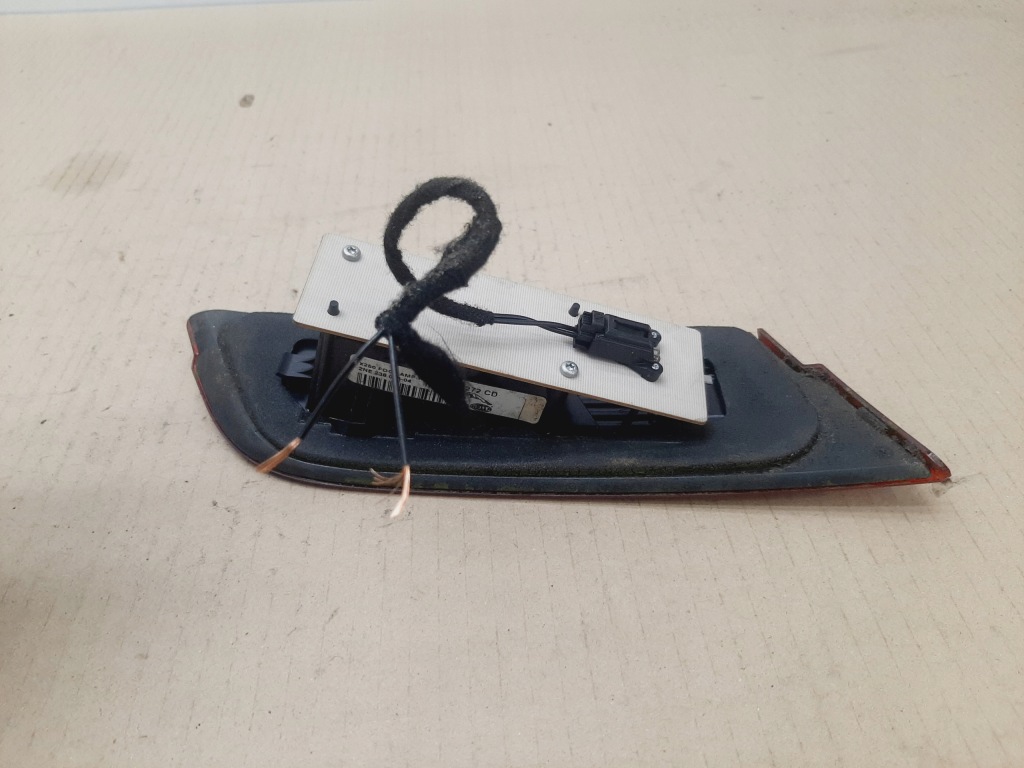 фото №7, Лампа правая + левая w крышка задняя задняя sedan jaguar xf x250 lata 2008-2011