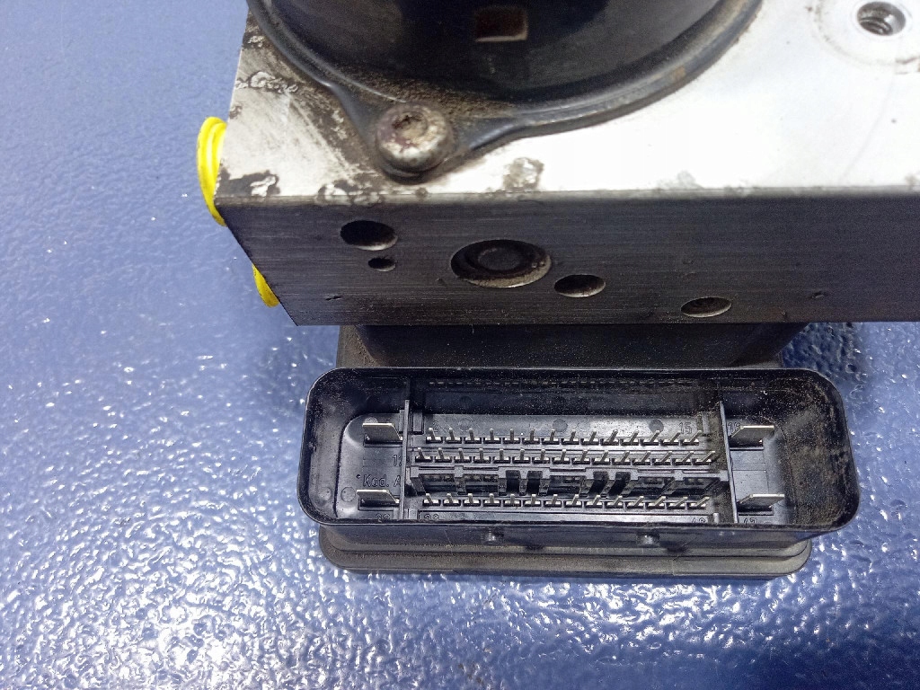 фото №5, Volvo s60 i 2.4 td насос abs p08671225