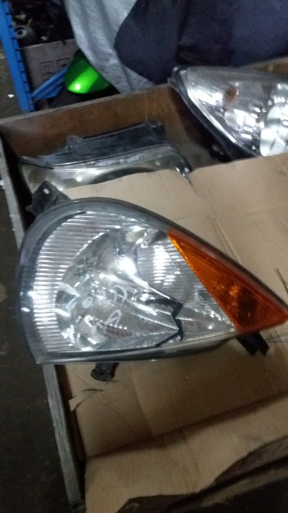 фото №1, Лампа перед права ford ka