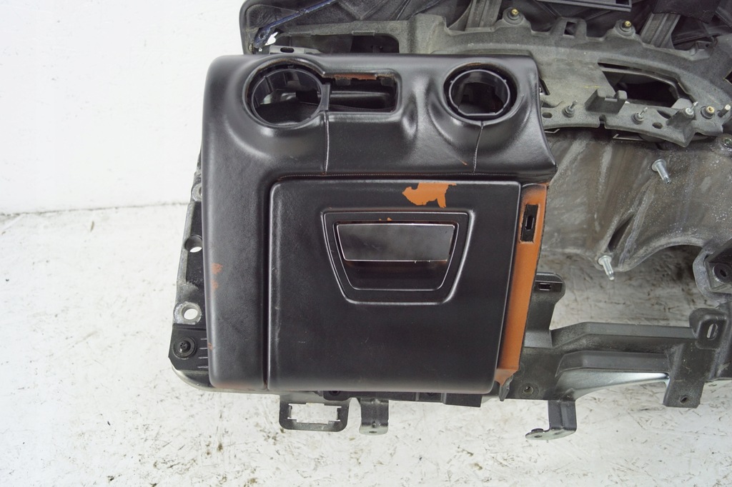 фото №12, Приборная панель консоль приборная панель maserati quattroporte vi