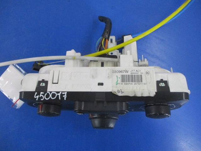 фото №7, Renault clio iii lift панель переключатели обдув кондиционера+ тросы