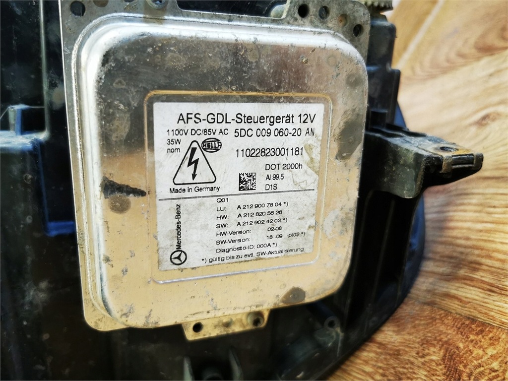 фото №13, Mercedes e-klasa w207 лампа права ксенон комплектна europa