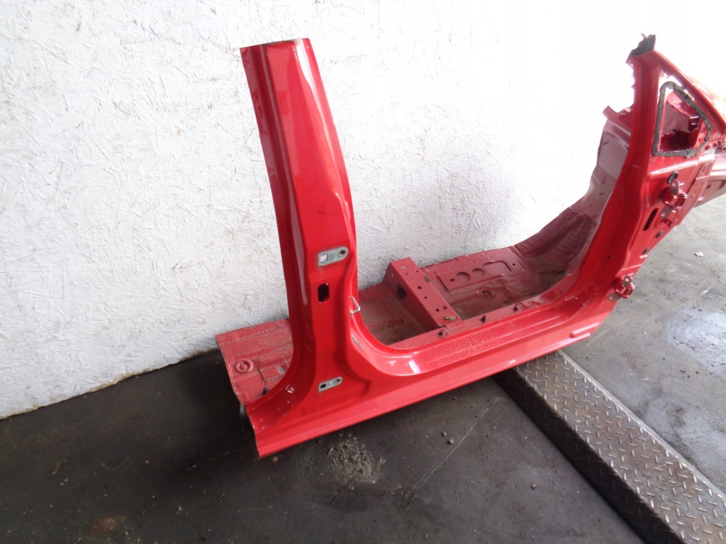 фото №4, Fiesta mk7 5d четверть порог блок двигателя правый