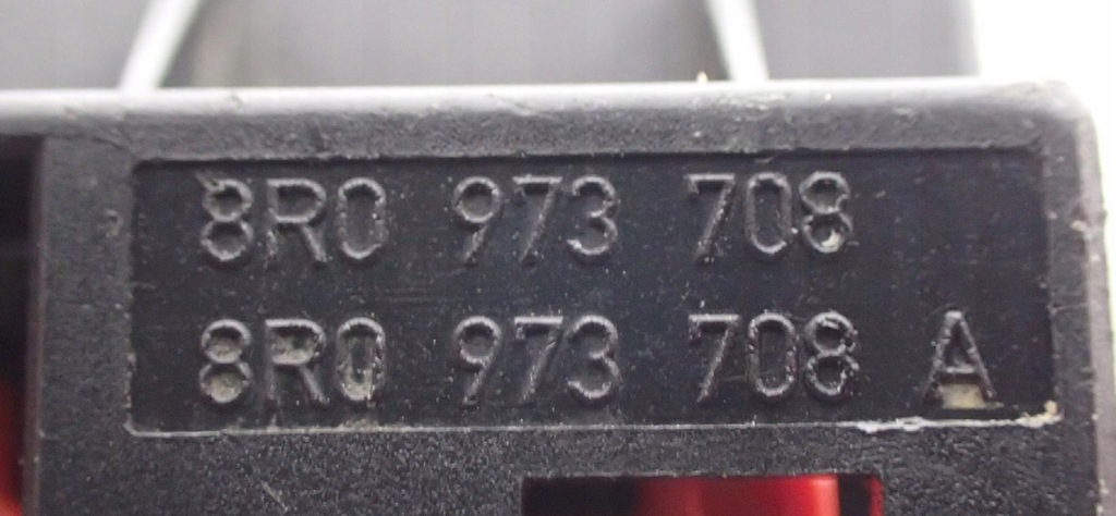 фото №6, Колодка штекер з'єднувач audi vw 8r0973708 8r0973708a
