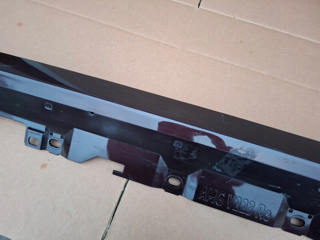 фото №8, Молдинг порог mercedes s klasa w223 223 amg оригинал