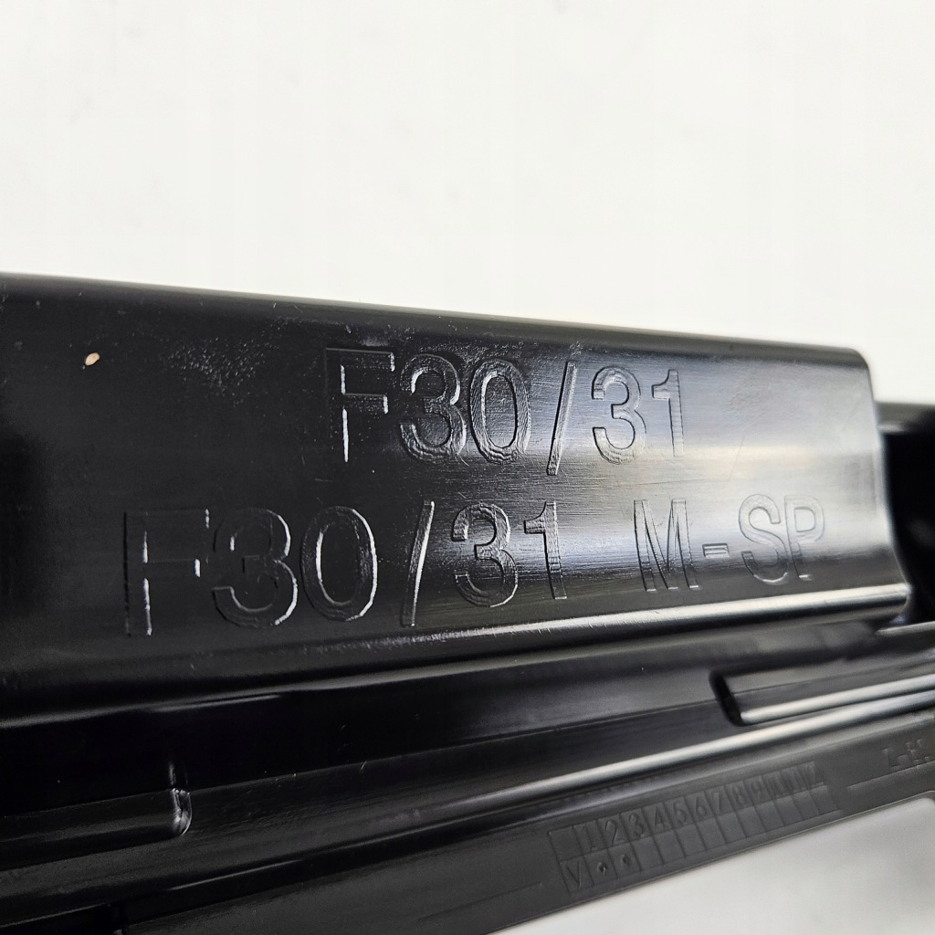 фото №7, Bmw 3 f30 f31 направляющая кронштейн порог r3 7256918