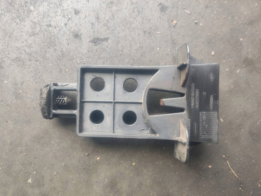 фото №1, Кронштейн піна wygłuszającej renault master iv 140a24513r