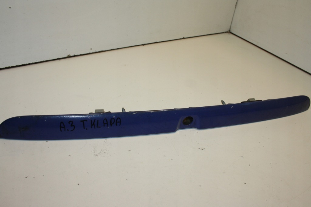 фото №1, Audi a3 8l накладка крышки багажника