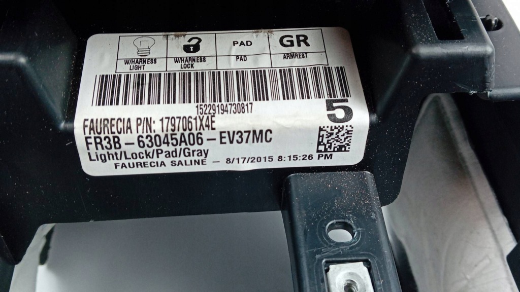 Купить Панель  средняя ford mustang vi 5.0 gt 2015 15229194730817