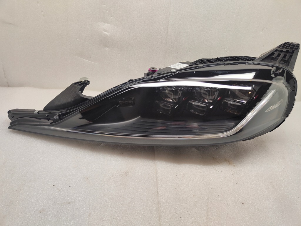 фото №1, Toyota supra mk5 full led japonia лампа левый перед 5b417f1