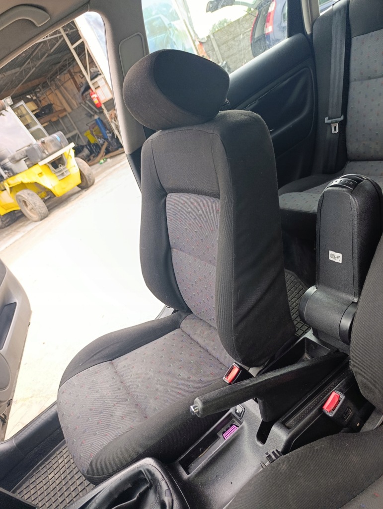 фото №5, Сидіння правий лівий заднє сидіння задня passat b5 комплект