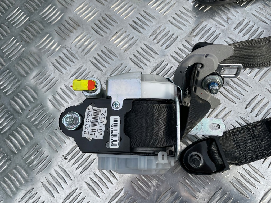 фото №6, Hyundai i40 ремені безпеки передні комплект