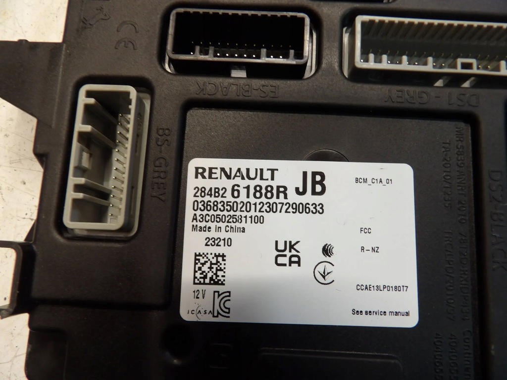 фото №3, Набір стартовий renault clio v 5 2 ключі