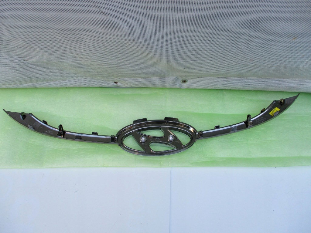 фото №2, Молдинг хром эмблема решётка hyundai i30 ii nowa o